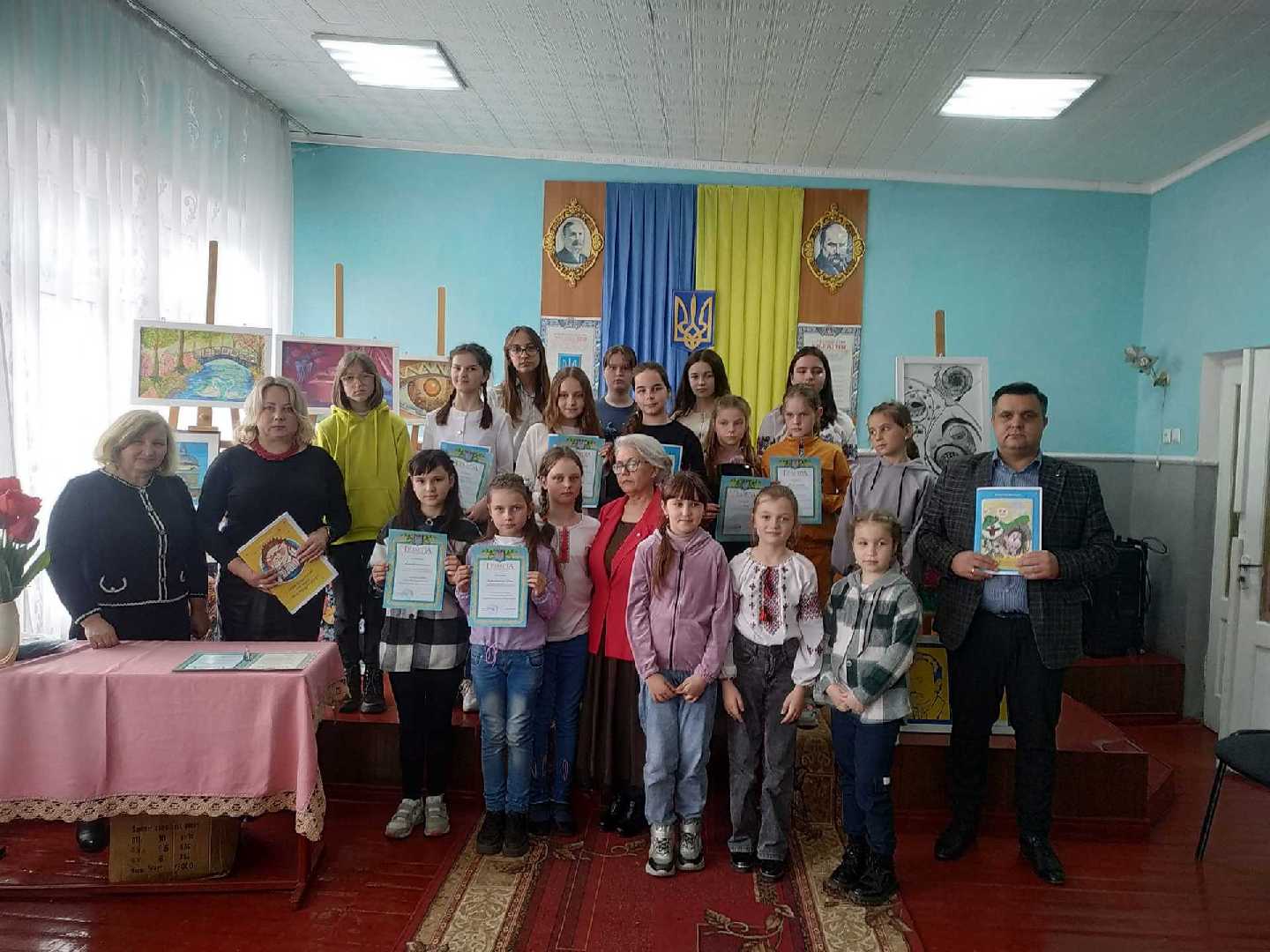 Учні Белзької музичної школи створили ілюстрації до дитячої книги
